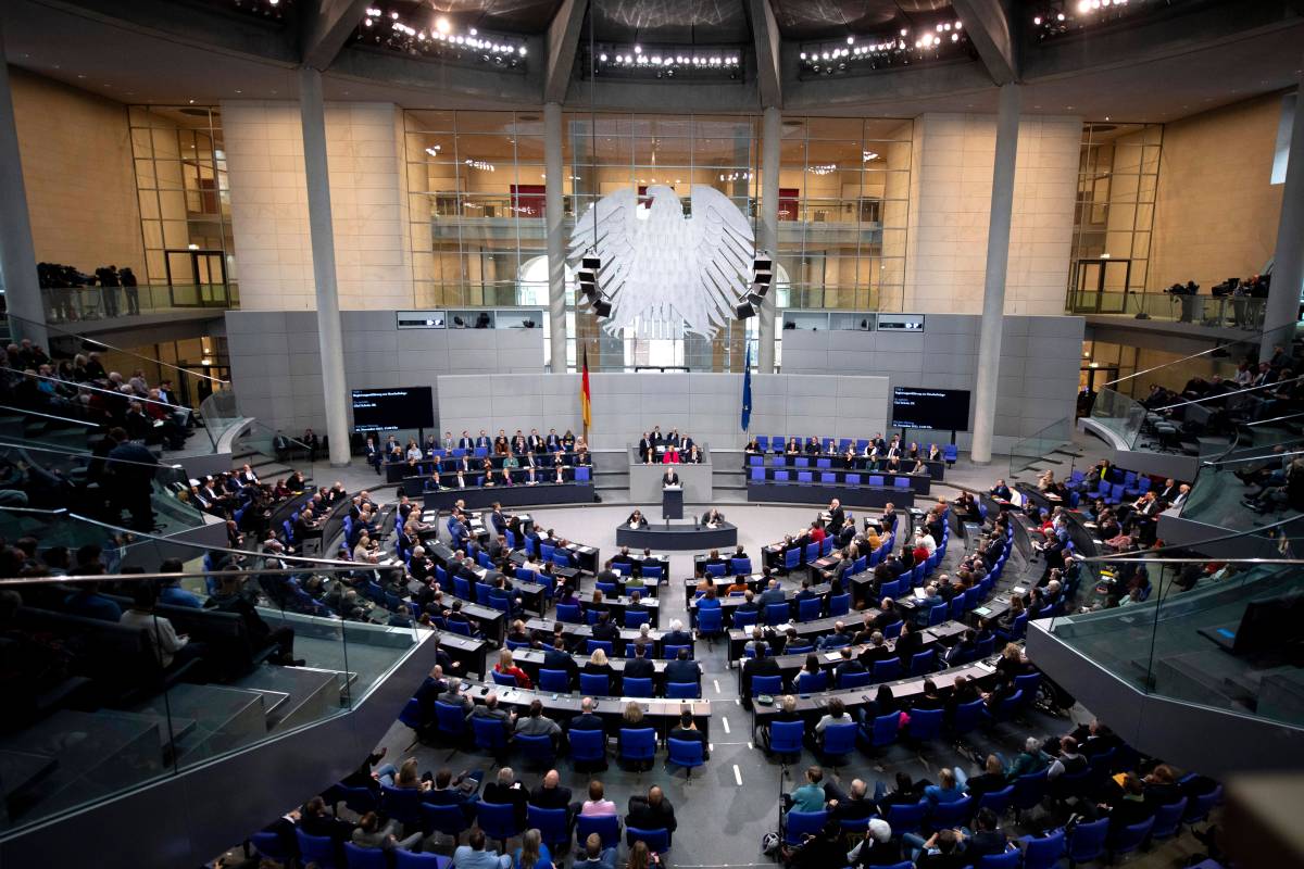 Der Plenarsaal im Bundestagsgebäude.