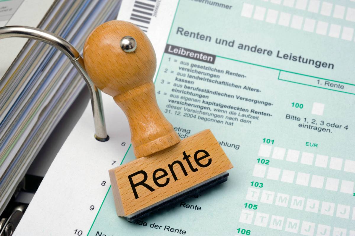 Du beziehst Rente und wunderst dich, warum das Geld nicht pÃ¼nktlich auf deinem Konto ist? Das sind die bekanntesten GrÃ¼nde und das kannst du jetzt tun.