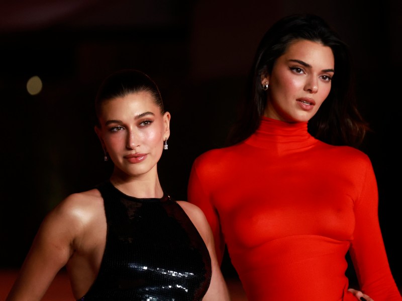 EltaMD UV: Hailey Bieber und Kendall Jenner lieben dieselbe Sonnencreme-Markee