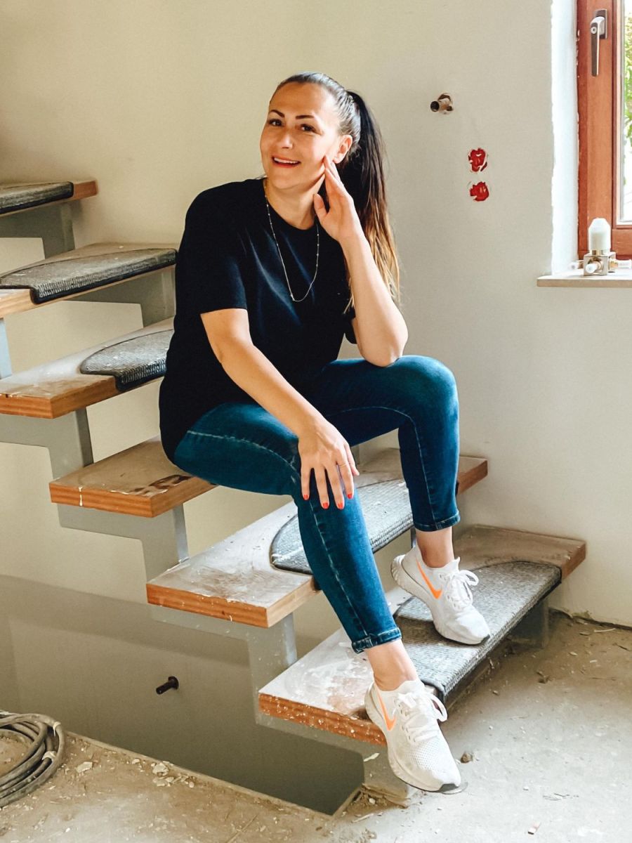 Interview mit Melike Kazar von @easyinterieur: &bdquo;Niemand lernt von klein auf das Putzen&ldquo;