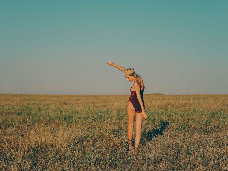 Frau Krone Mindset Abundance erfolgreich