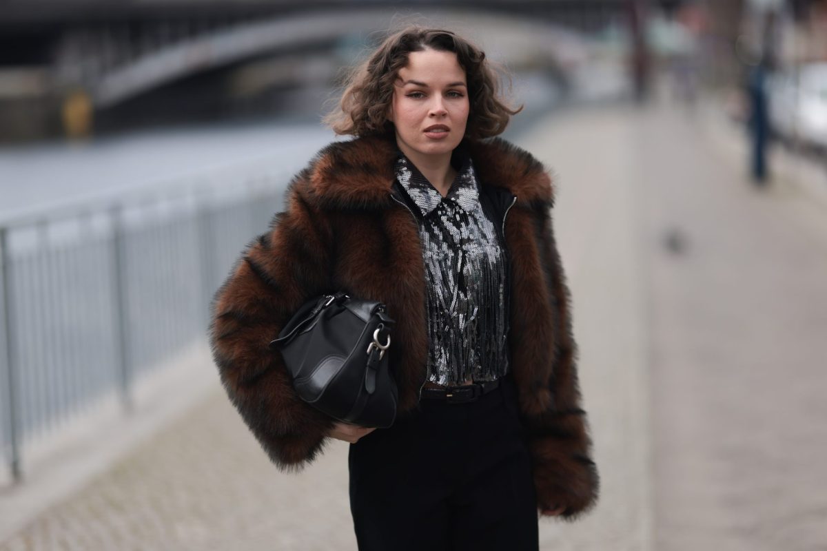 Der Teddybär-Bob ist die Trendfrisur 2025.