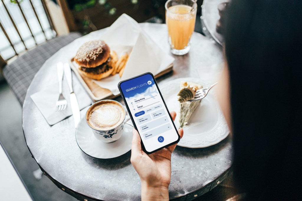 Günstigen Flug buchen