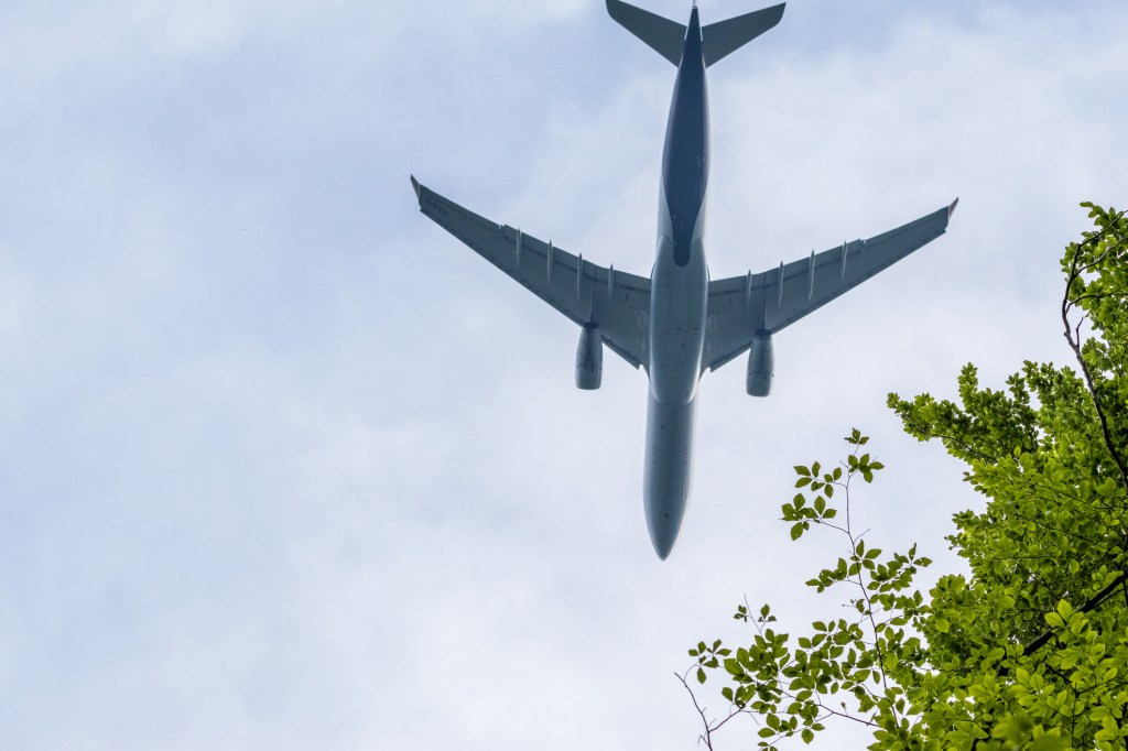 Günstigen Flug buchen