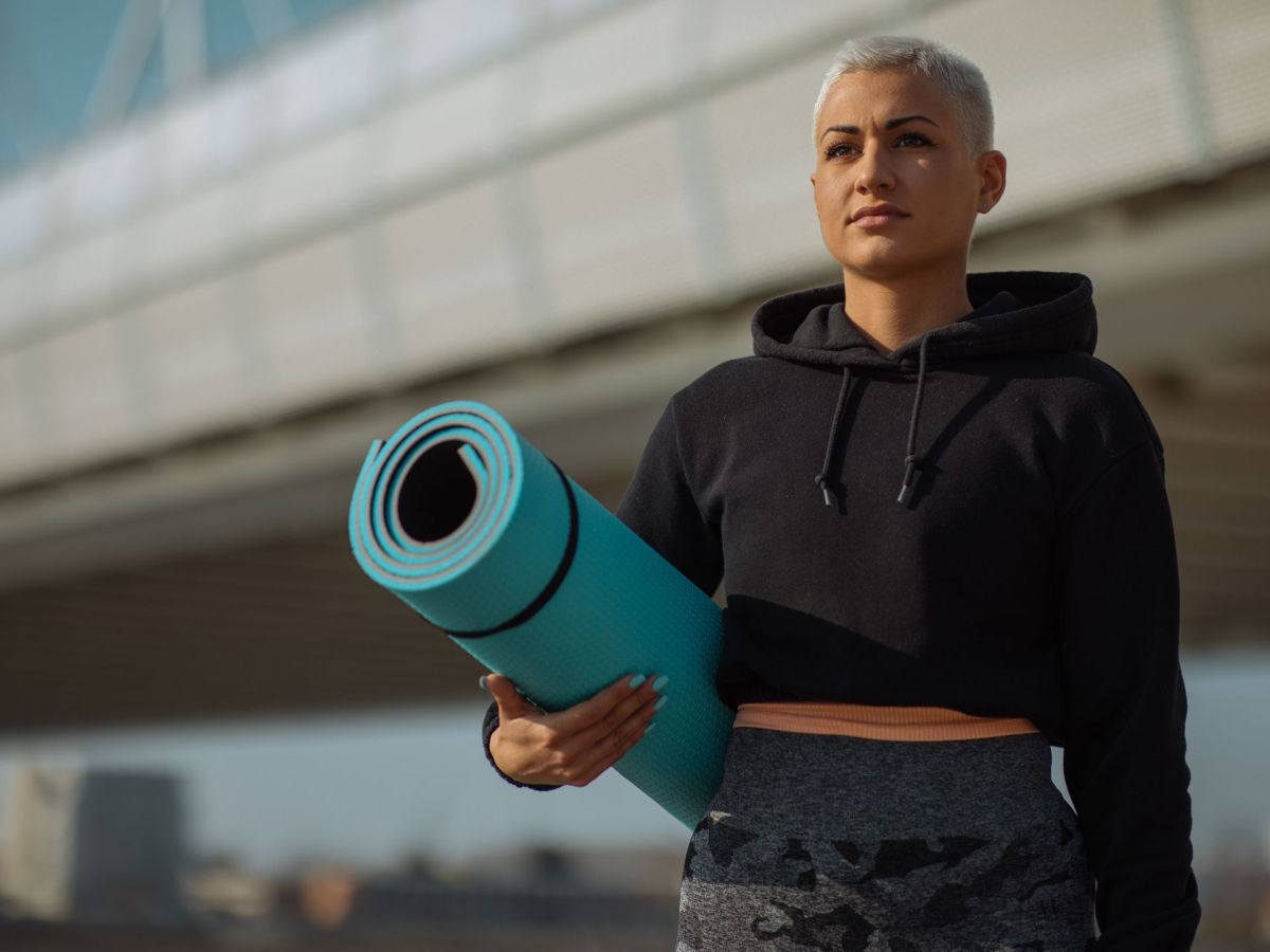 Alleine zum Sport gehen? 4 Tipps, mit denen es garantiert klappt