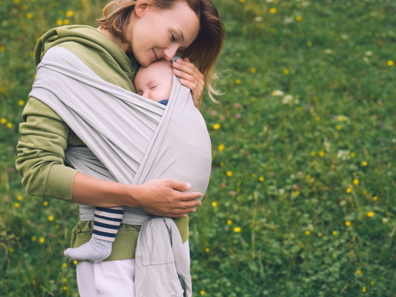 Attachement Parenting, kurz AP genannt: Was steckt hinter der Idee, und eignet sie sich für mich? Die ehrliche Antwort.