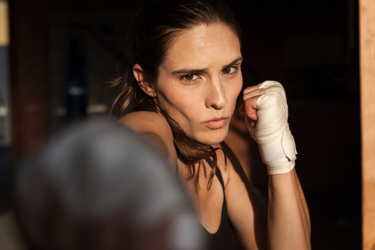 Fitness und Selbstbewusstsein stärken - dafür bietet Kampfsport hervorragende Möglichkeiten. Dein Einstieg.