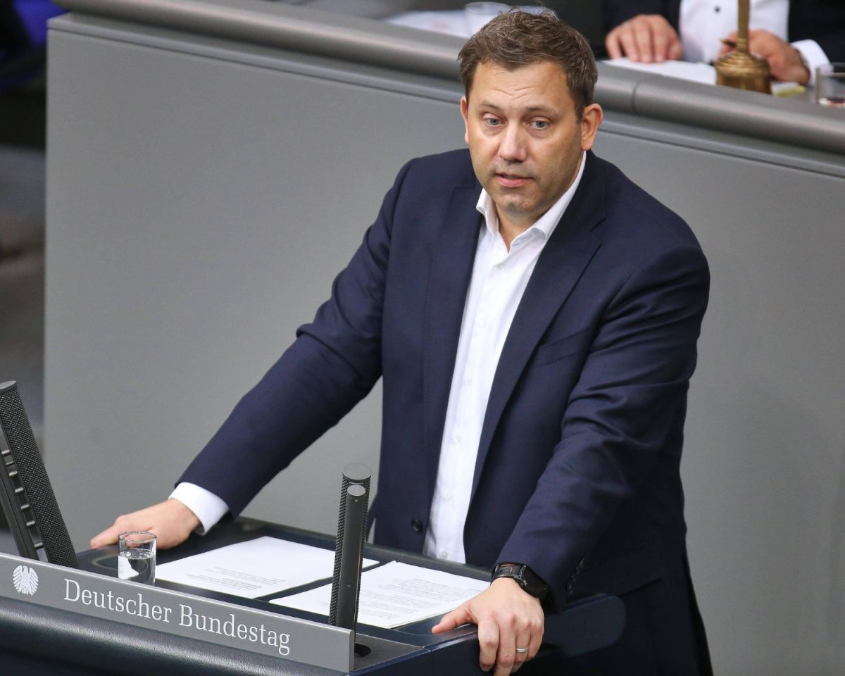 Lars Klingbeil Gehalt