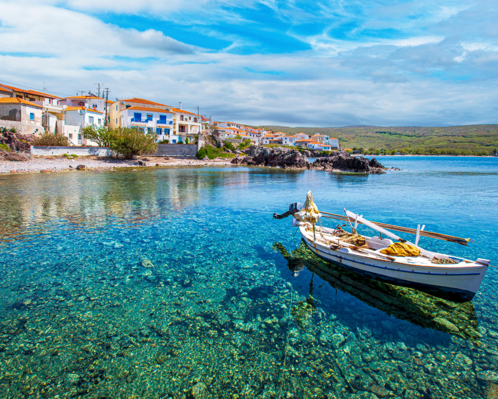 Lesbos oder Lesvos ist die drittgr&ouml;&szlig;te Insel Griechenlands und mit einer Fl&auml;che von knapp 1636 km&sup2; die achtgr&ouml;&szlig;te im Mittelmeer.