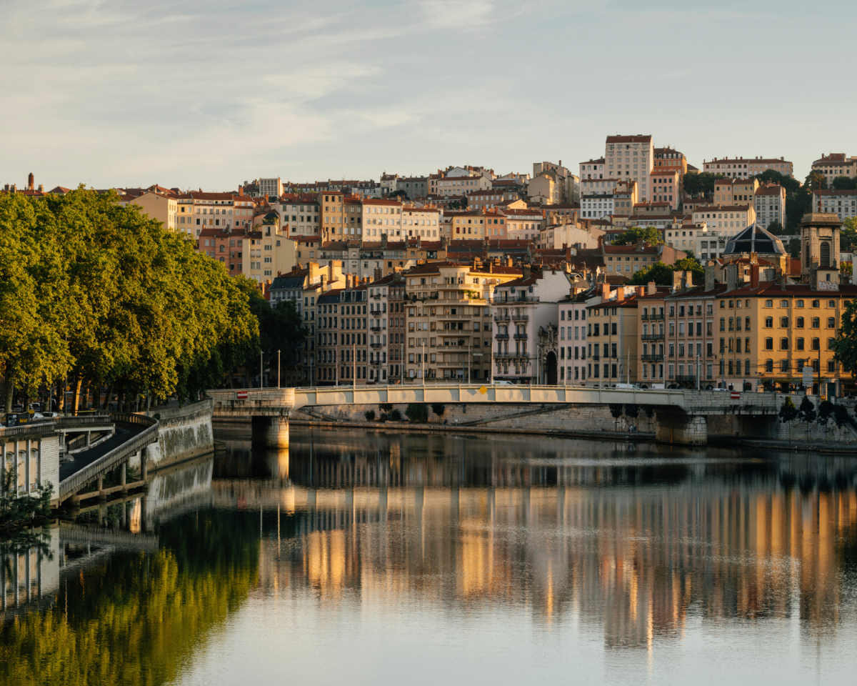 Geheimtipp Frankreich: Du sehnst dich nach Ruhe? Hier steht ein Stuhl, der eine ungewöhnliche Funktion erfüllt.