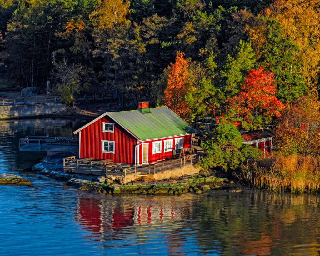 Ruissalo ist &uuml;ber eine Br&uuml;cke mit dem Festland verbunden und geh&ouml;rt zu den gr&ouml;sseren Inseln der Turkuer Sch&auml;ren.