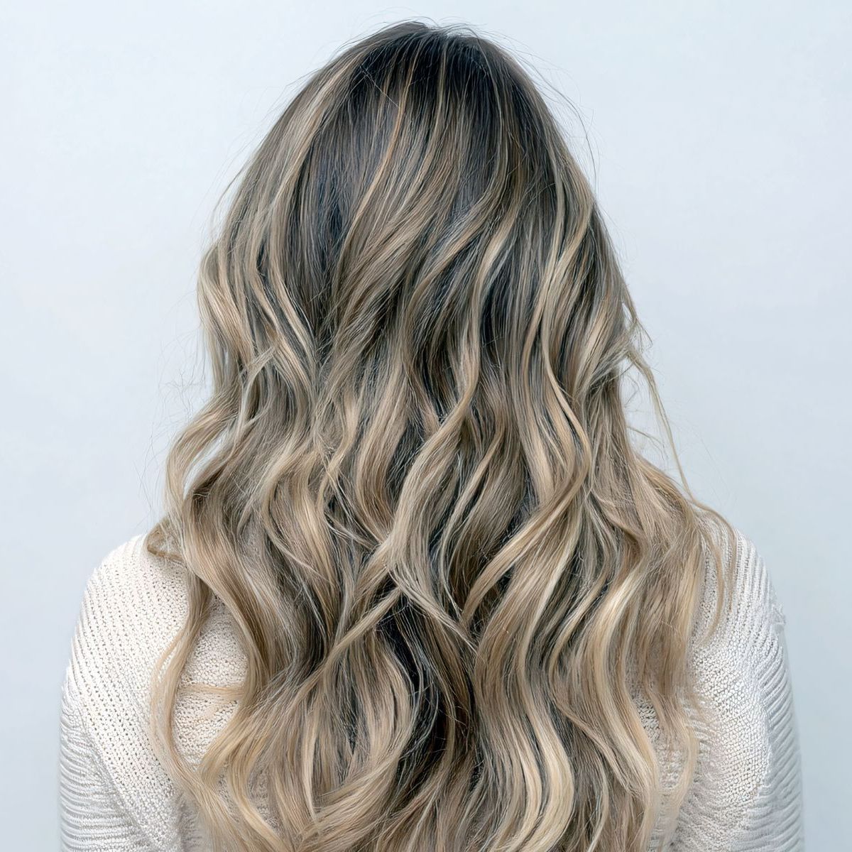 Silbershampoo: Dieses günstige dm-Produkt sorgt für kühles, gepflegtes Blond