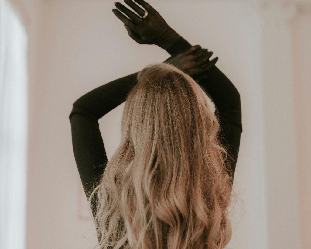 Haarvitamine sorgen daf&uuml;r, dass dein Haar geschmeidiger wird und reduzieren Haarausfall.